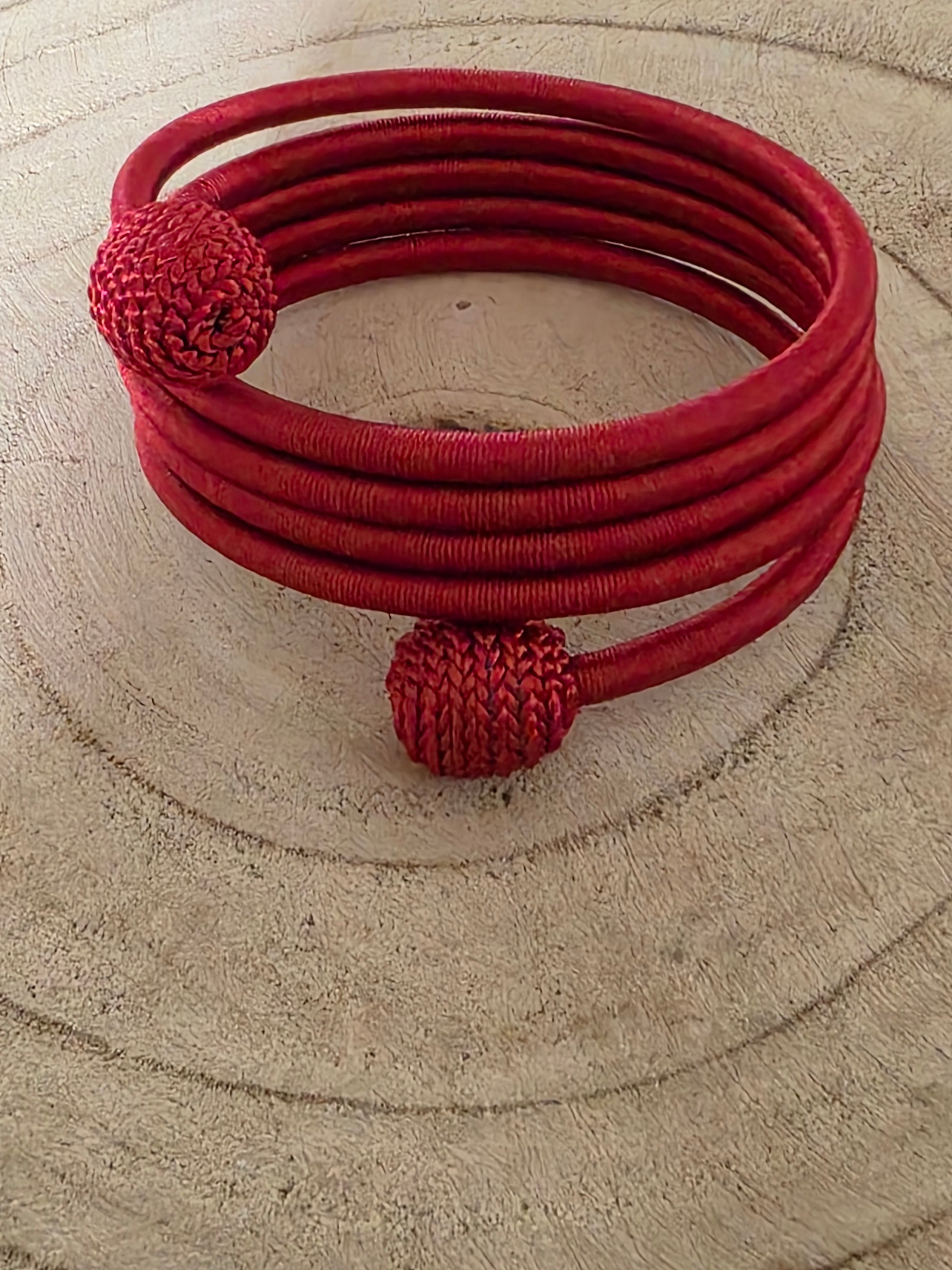 Bracelet tressé artisanal – Collection Nature & Élégance