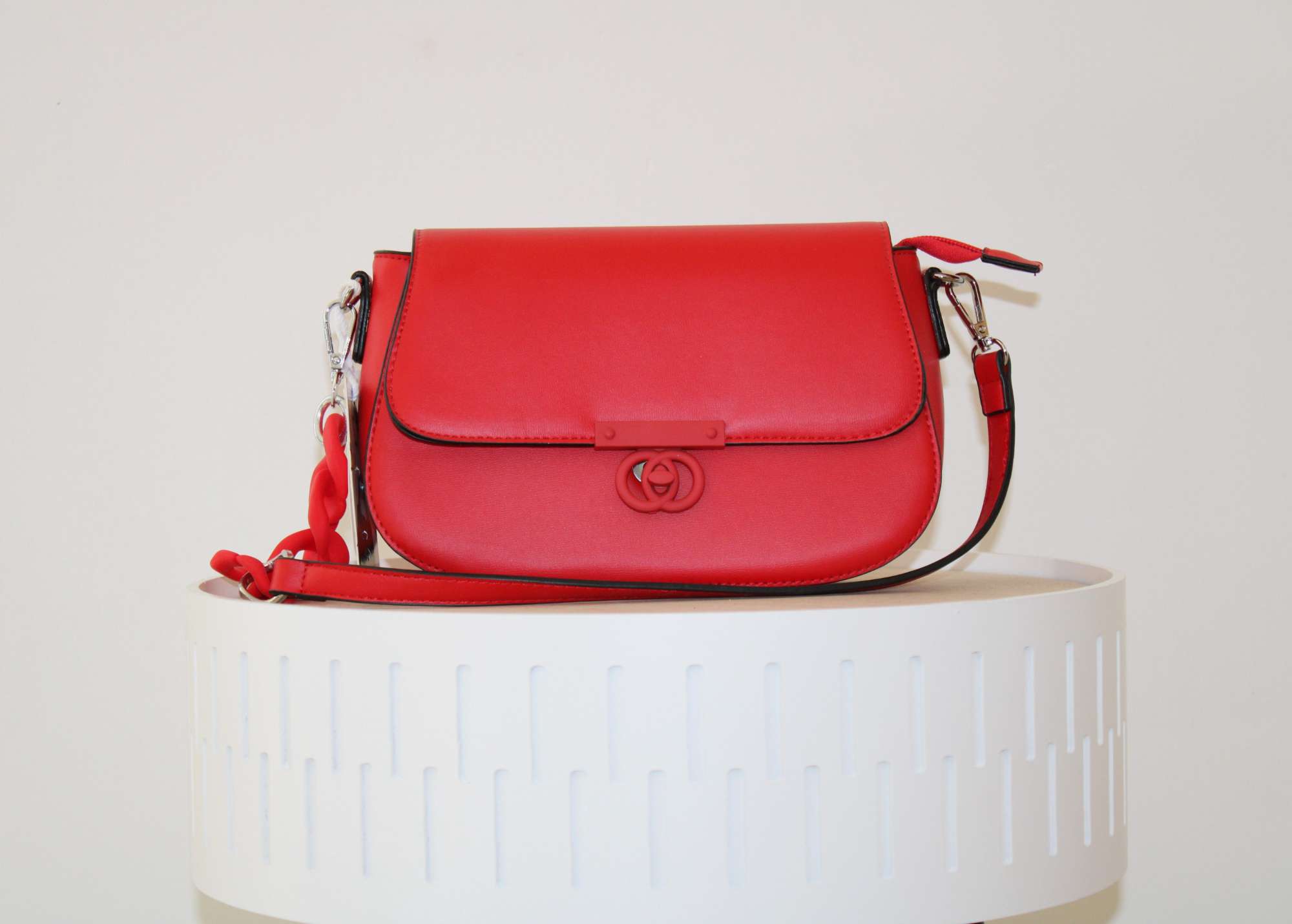 Petit sac élégant pour femme avec Anse Torsadée
