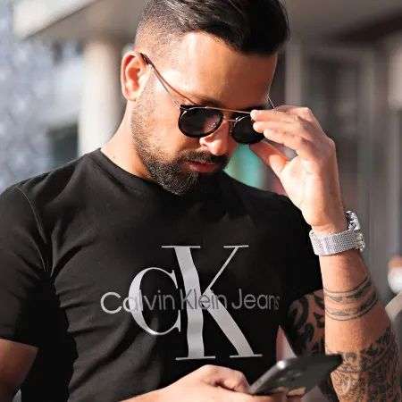 T-shirt Homme Noir- Monogramme- Calvin Klein Argent