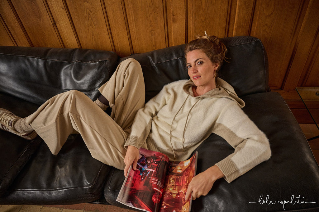 Capuche Lola Espeleta – Mélange de textures et de caractère