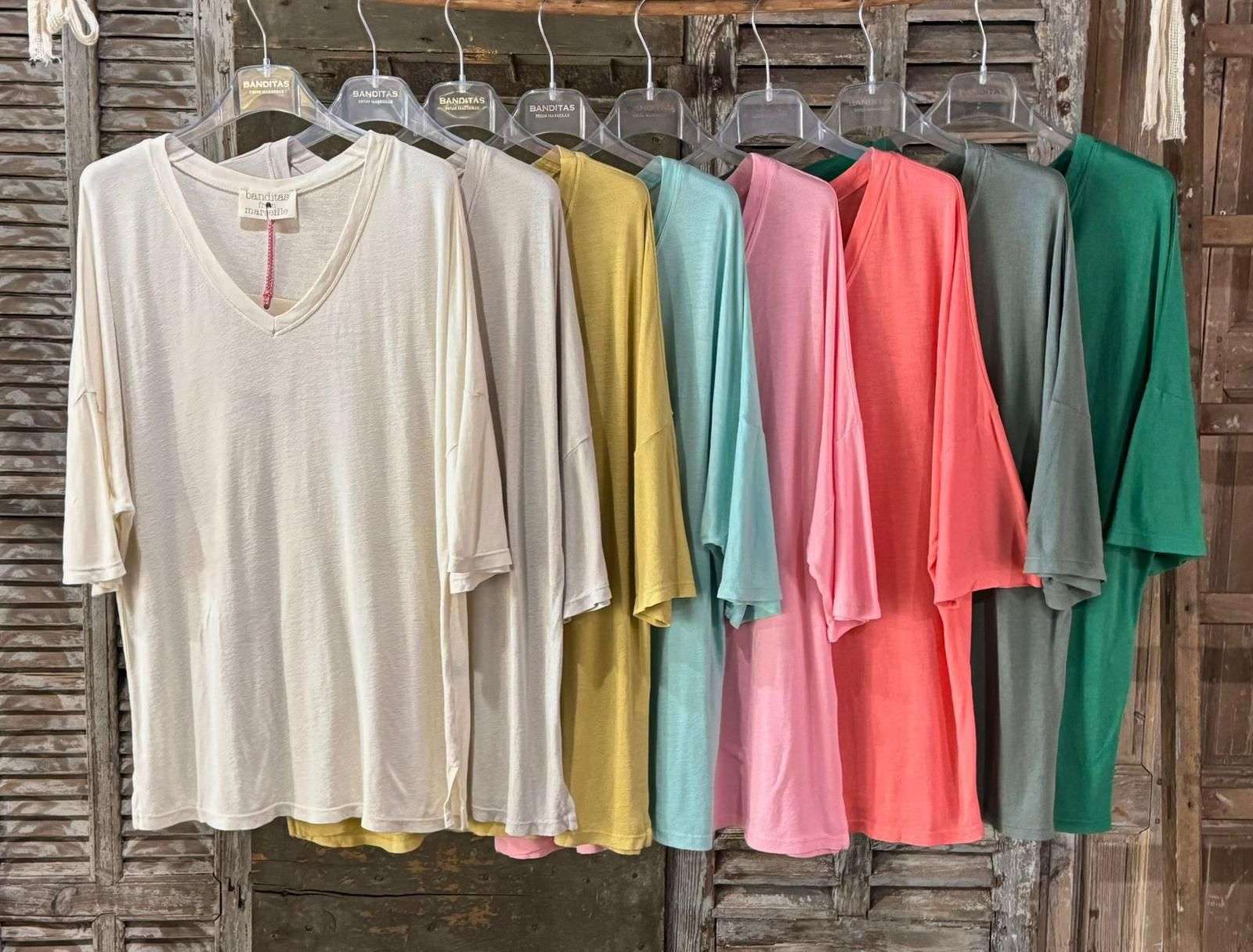 T-shirt Femme Oversize Col V – Uni, Lin & Coton Naturel