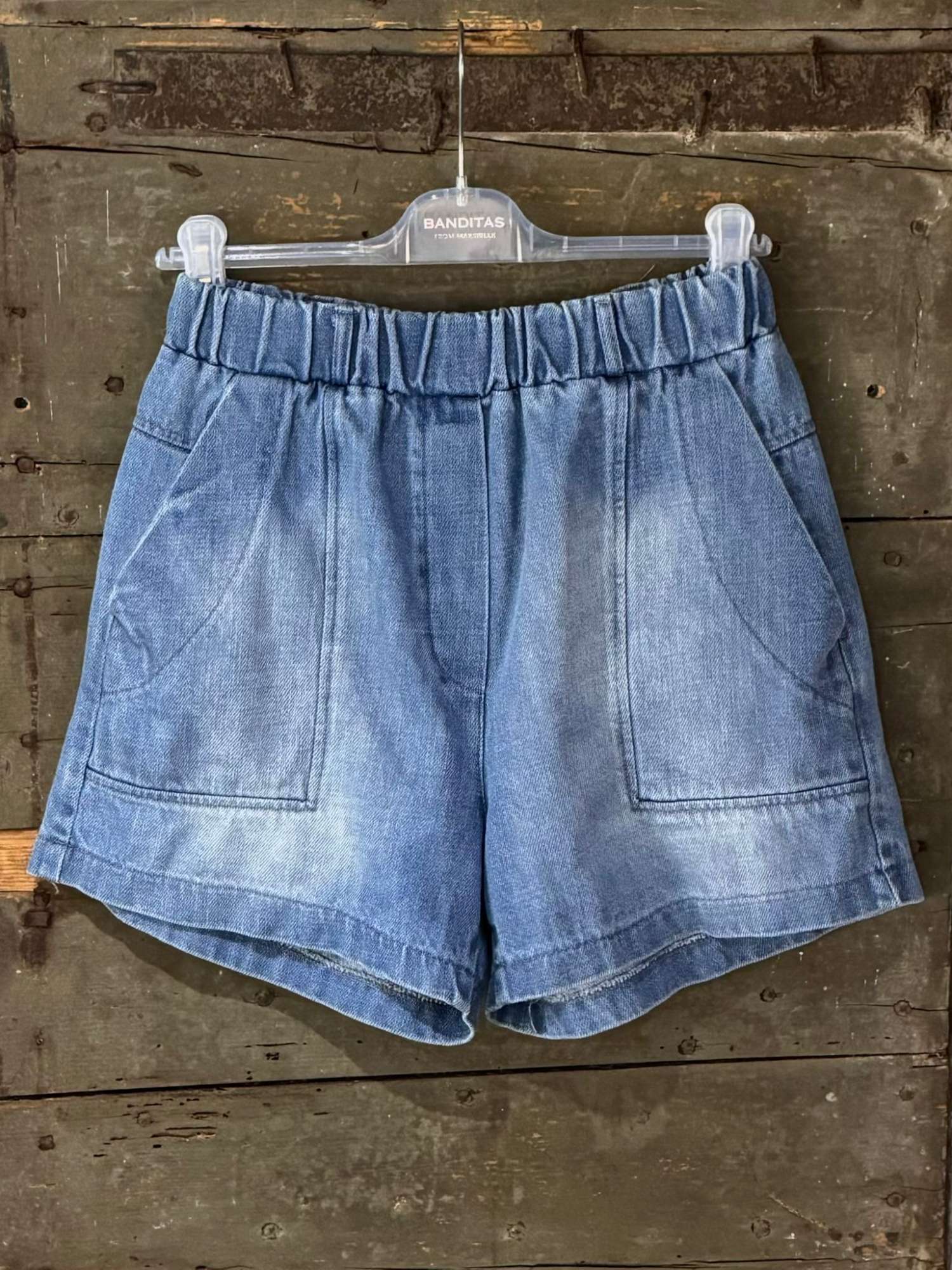 Short Oversize en Jean – L’Essentiel Streetwear du Dressing Estival