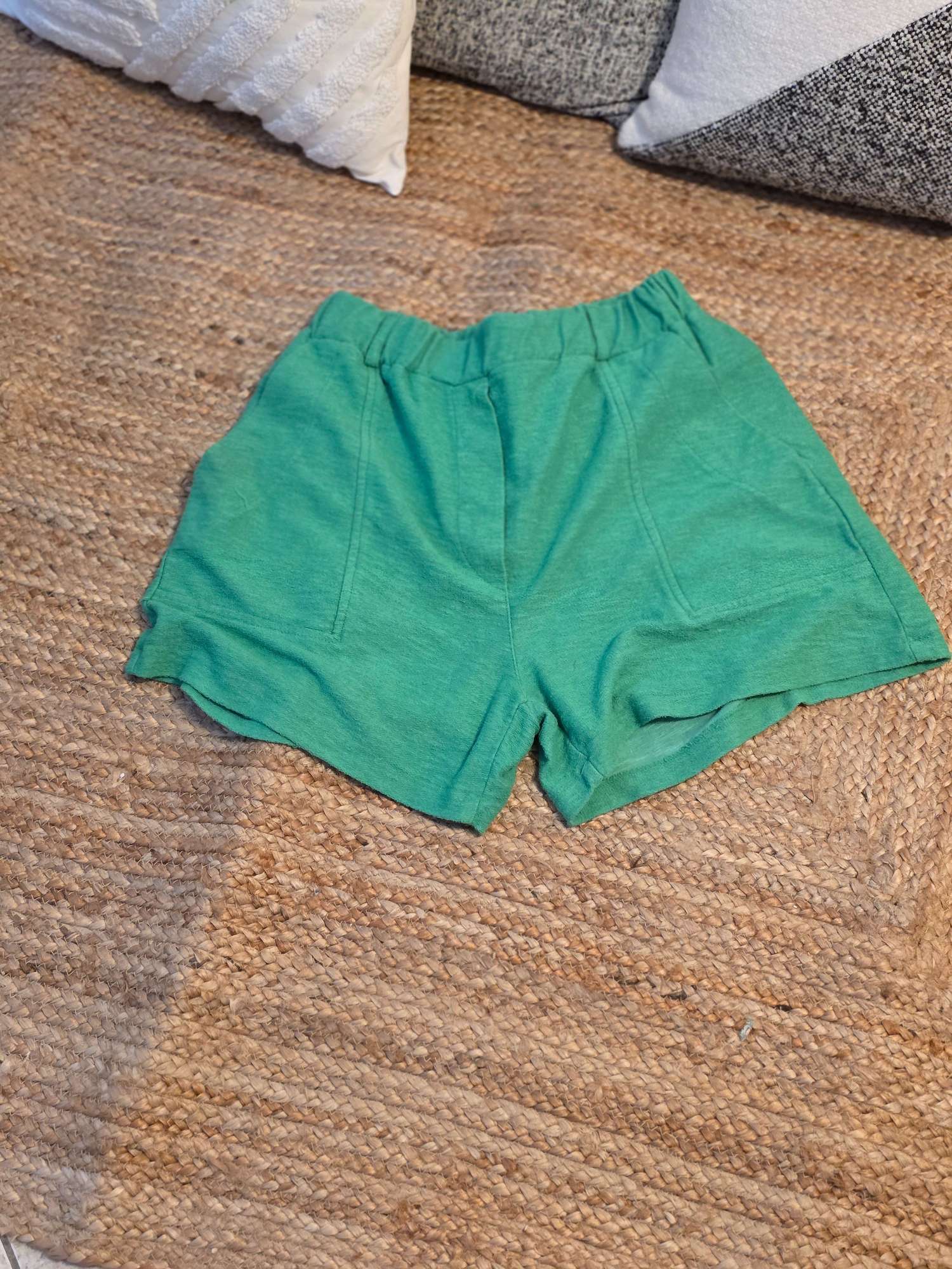 Short Oversize en Éponge – Confort & Style Décontracté