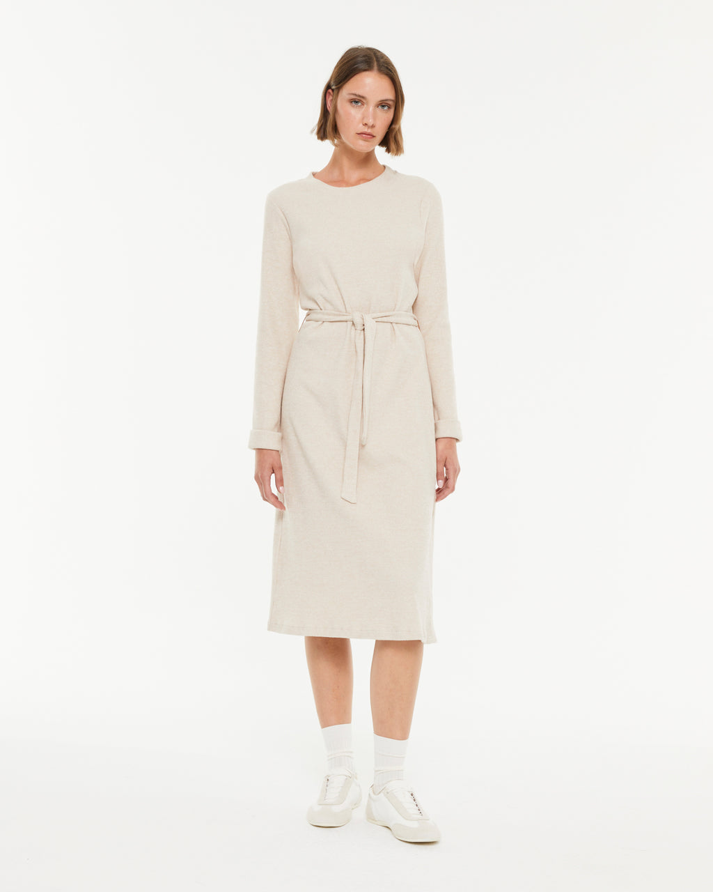 Robe Midi en Laine Beige avec Ceinture – Élégance Naturelle