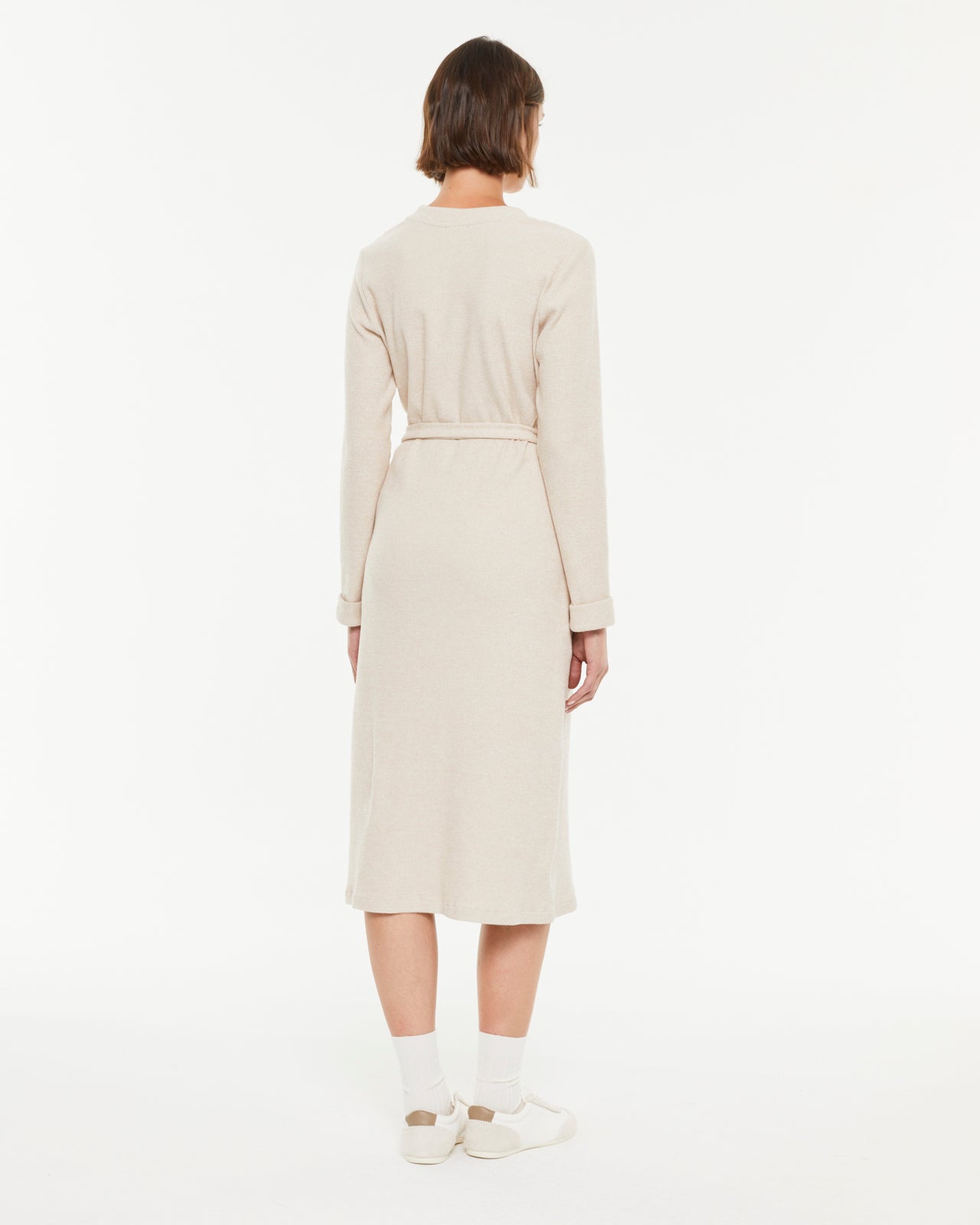 Robe Midi en Laine Beige avec Ceinture – Élégance Naturelle