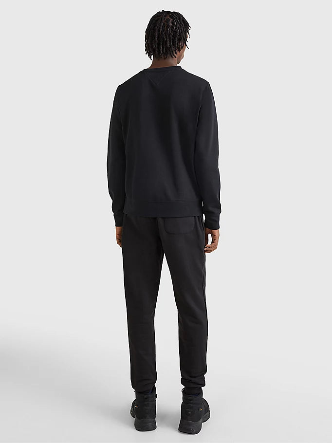 Sweat Col Rond Noir Tommy Hilfiger – Broderie Distinctive & Attitude Assumée