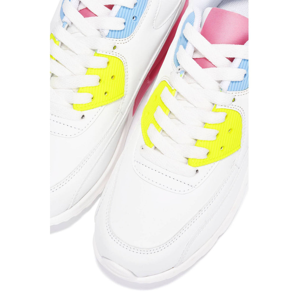 Basket Sportwear femme- jaune bleu -semelle blanche et rose