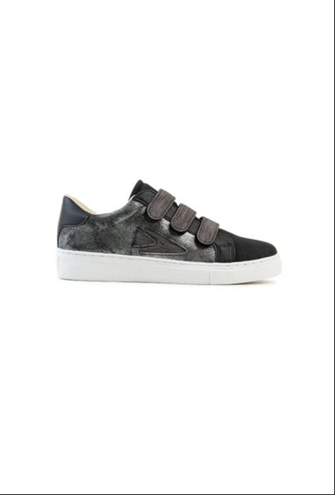 Baskets Femme Noir Mat A Triple Scratch