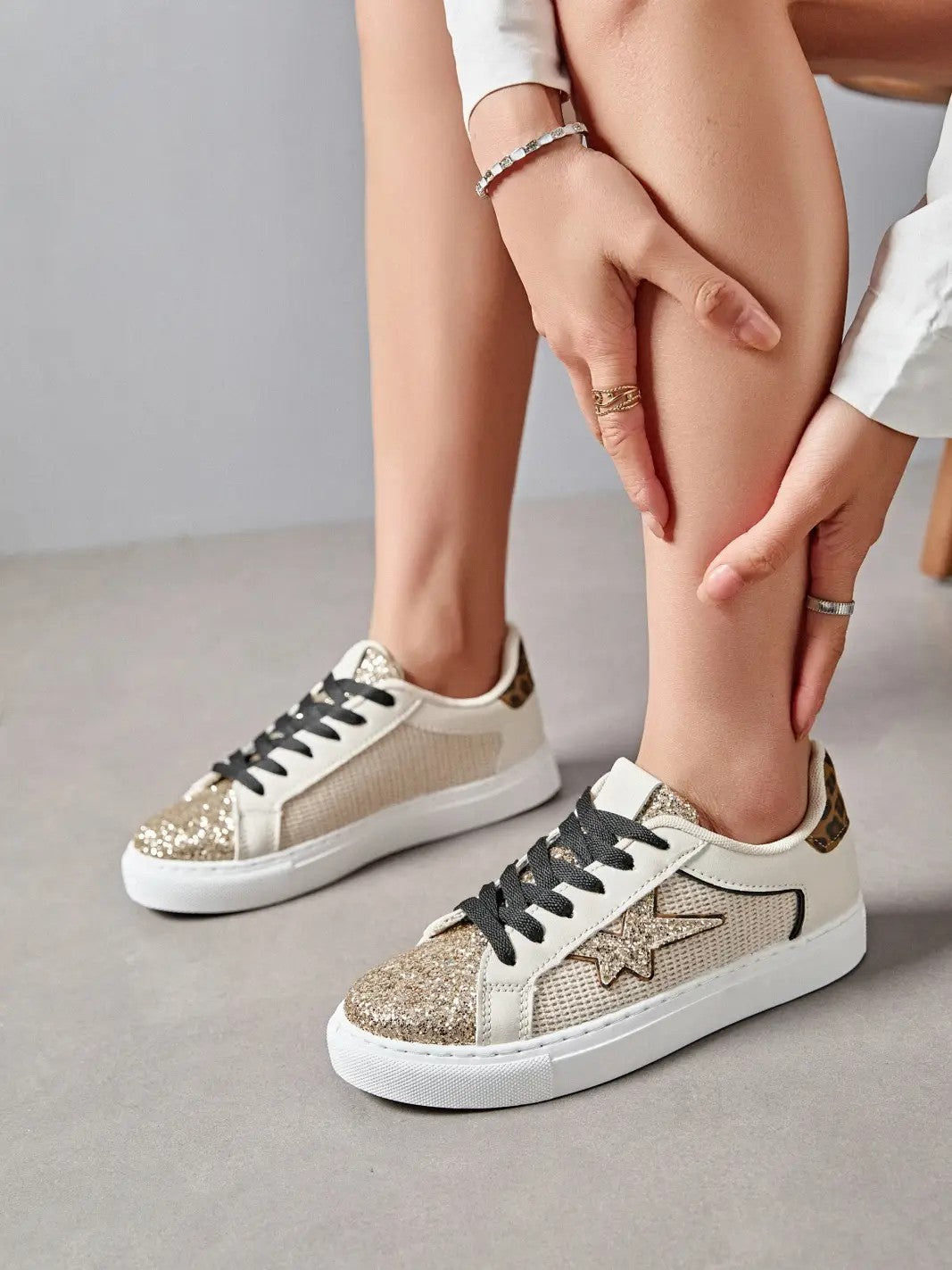 Basket Femme à Lacets – Pailletée Argent & Étoile Contrastée