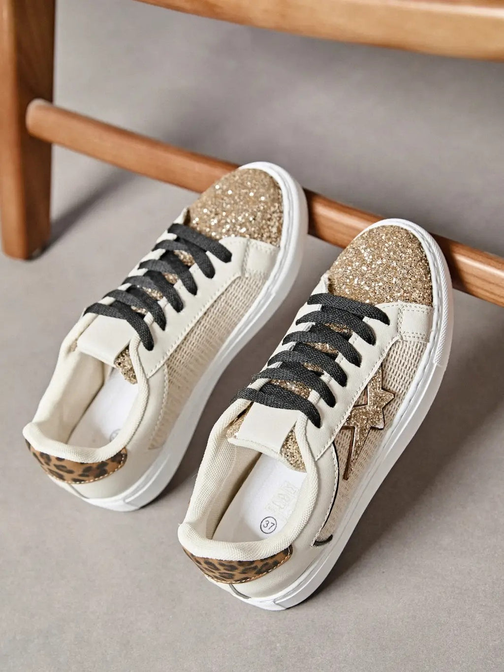 Basket Femme à Lacets – Pailletée Argent & Étoile Contrastée