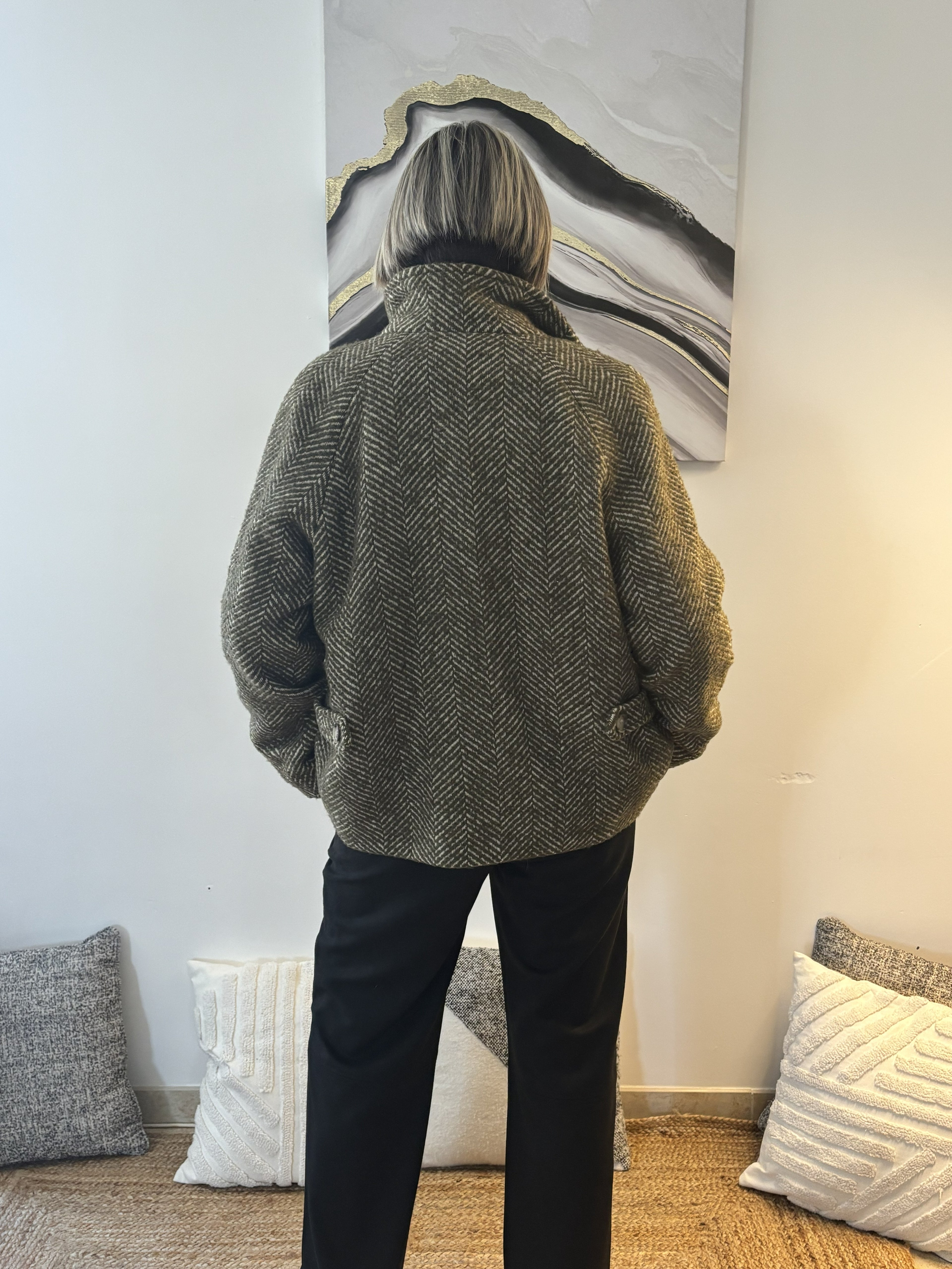 Manteau femme bicolore – Élégance tricotée et originalité affirmée