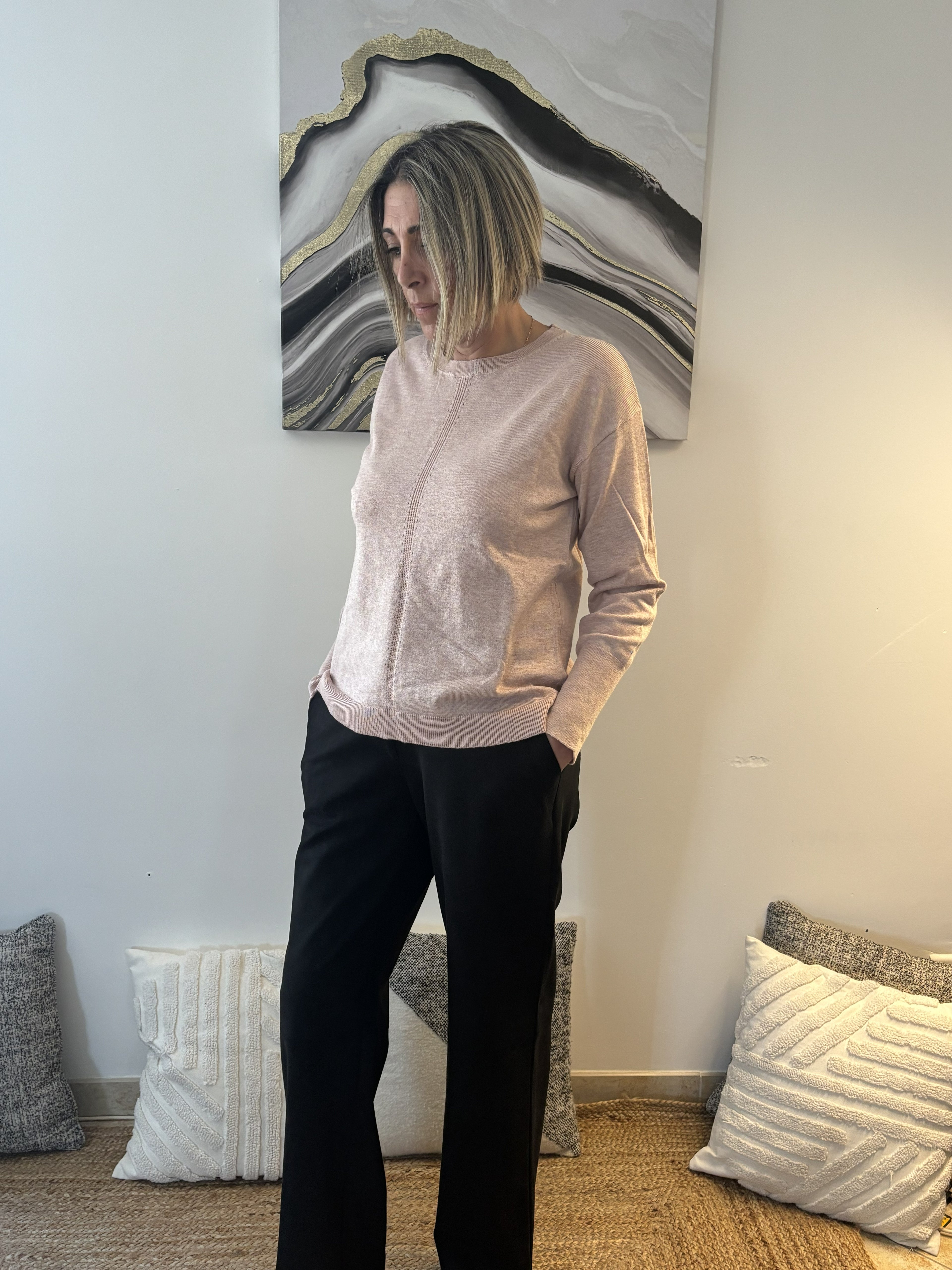 Pull rose pastel – Élégance douce et audace féminine